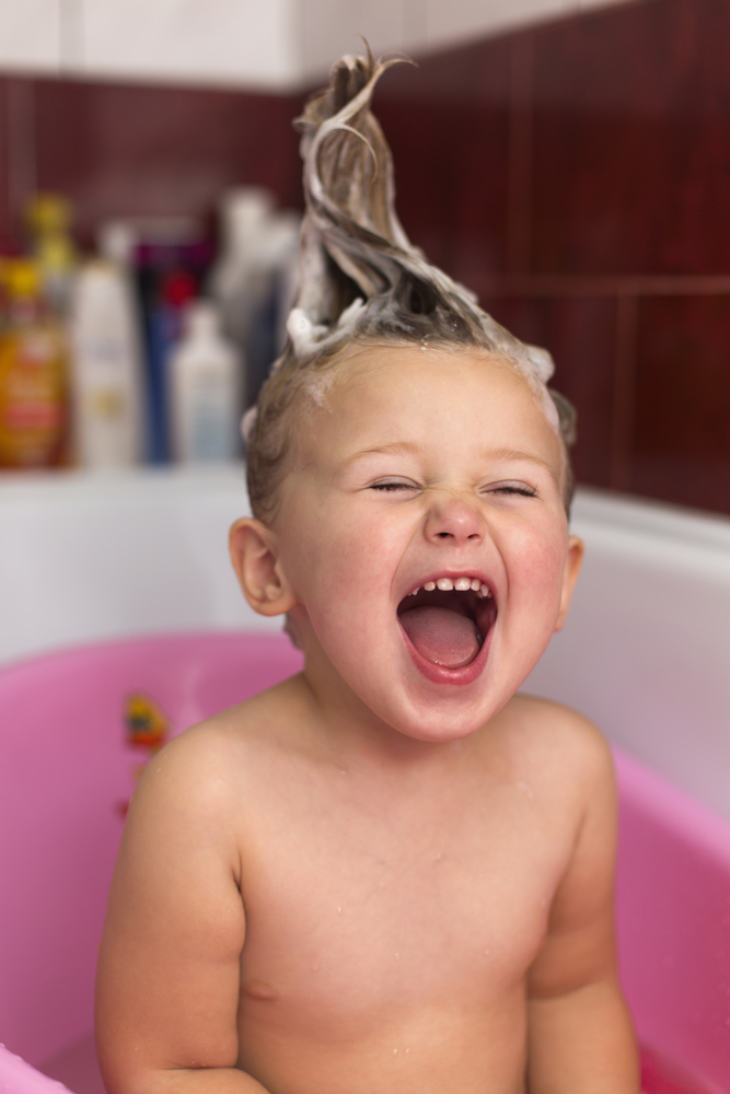 Guida igiene bimbi: bagnoschiuma e shampoo