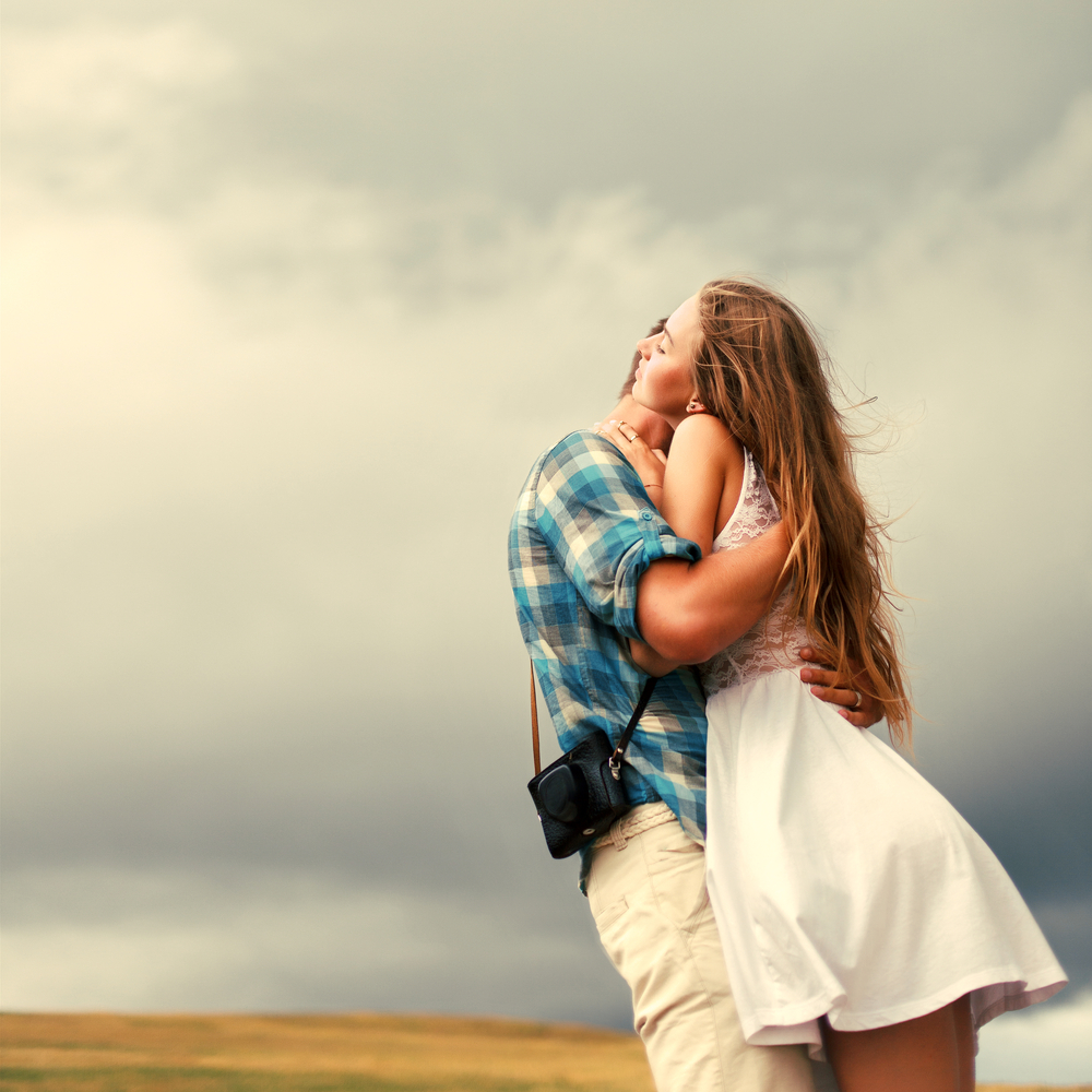 Che cosa significa sognare di abbracciare?