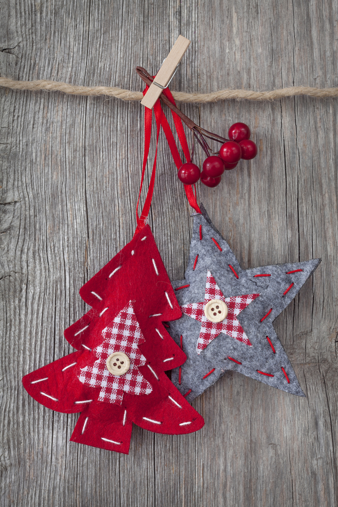 Natale: facili decori di carta