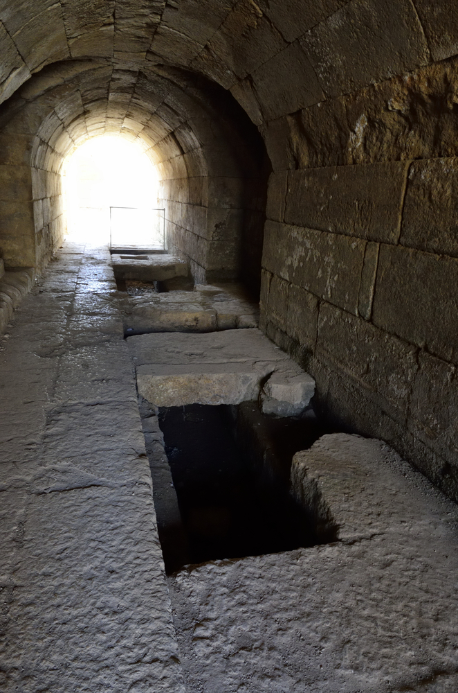 Viaggi nel sottosuolo: la Parigi sotterranea