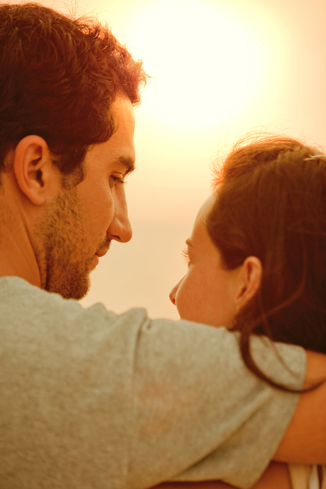 Amore, guardami negli occhi