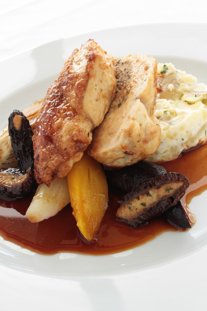 Faraona ripiena ai funghi