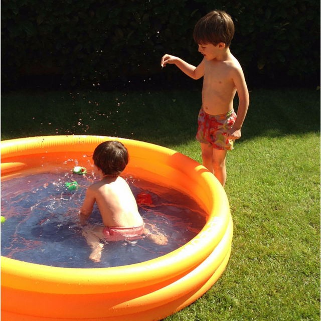 Le vacanze: come lavo i costumi da bagno di tutta la famiglia?