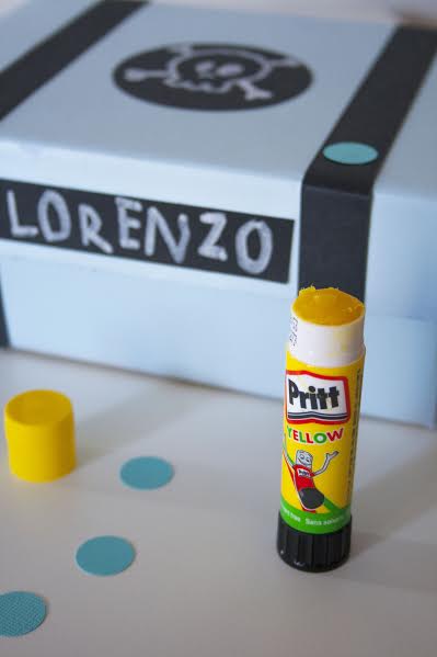 Crea una scatola con Pritt Stick Rainbow
