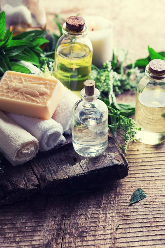 Aromaterapia: gli oli essenziali per ogni stanza della casa