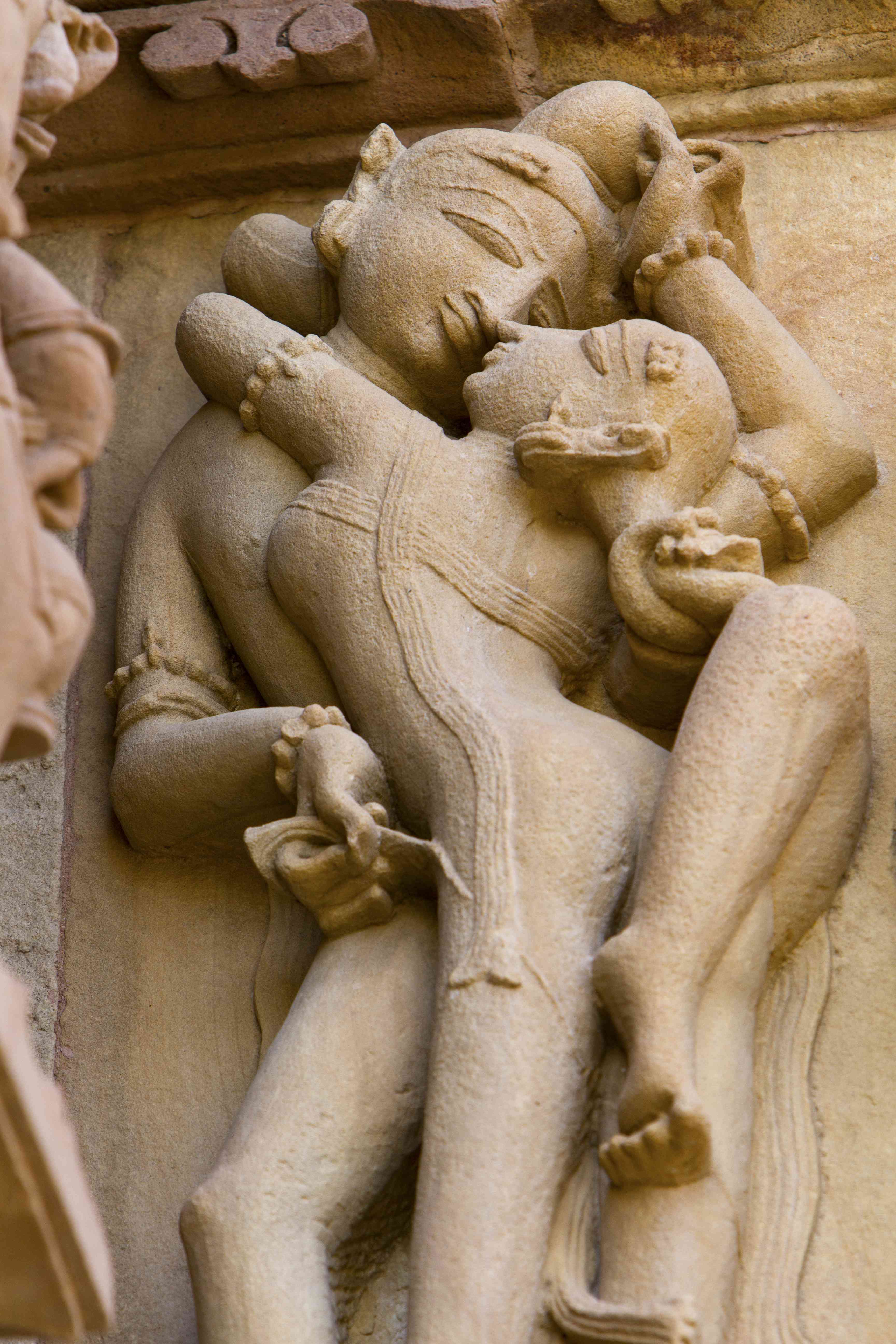Kamasutra: le posizioni migliori per lui