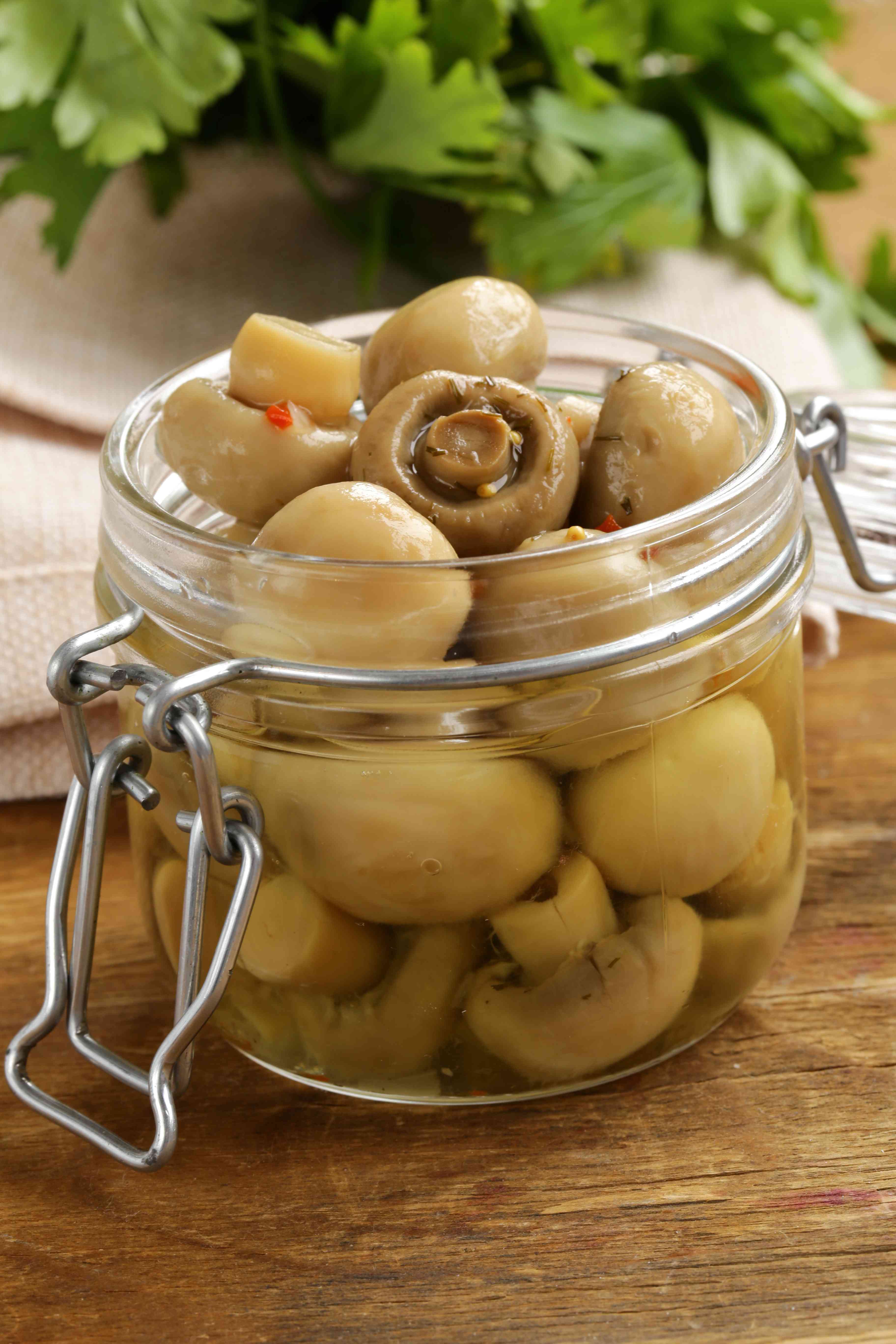 Come pulire e conservare i funghi?