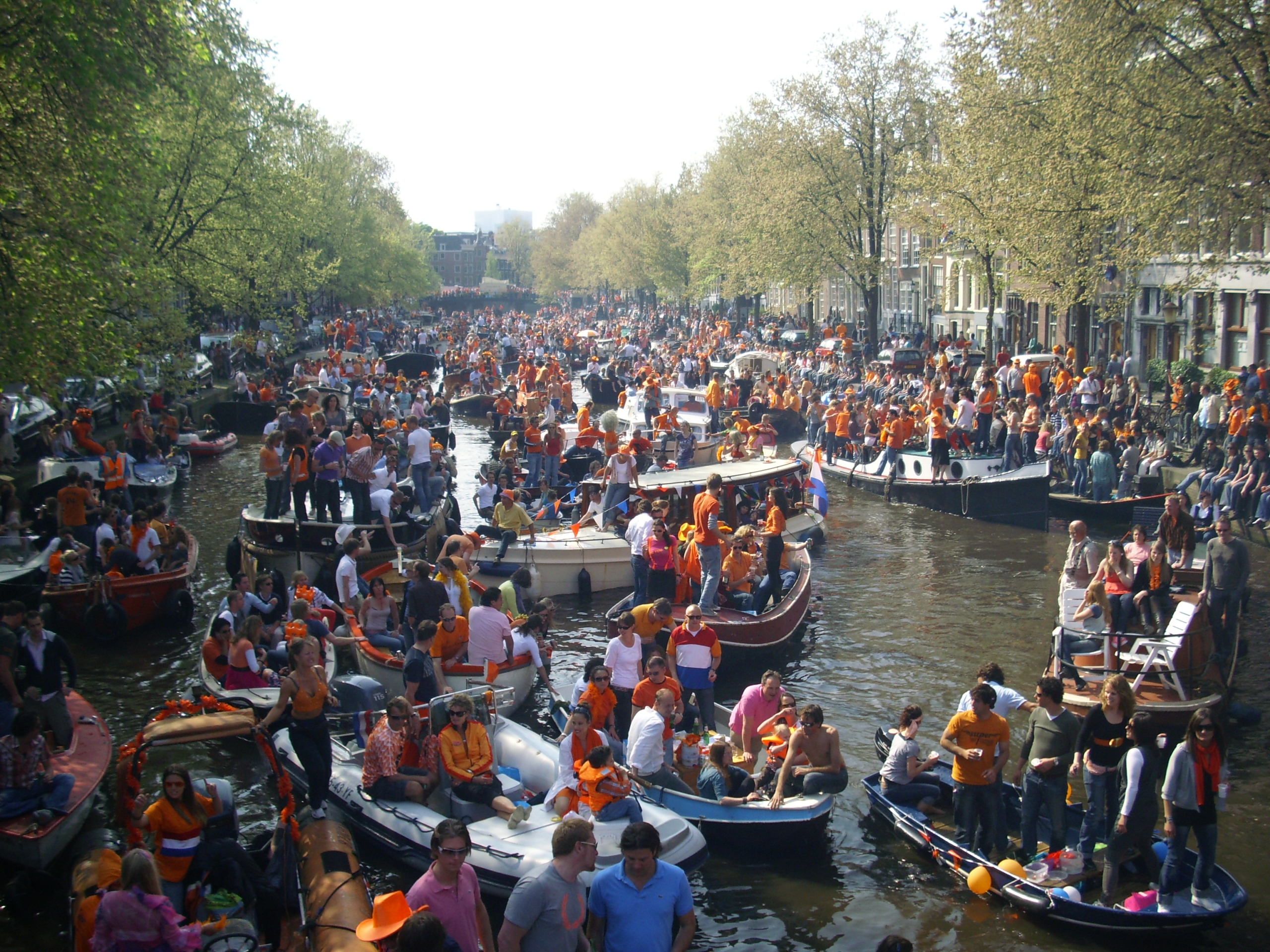 Visitare l’Olanda in primavera: i tulipani di Keukenhof e il Koningsdag