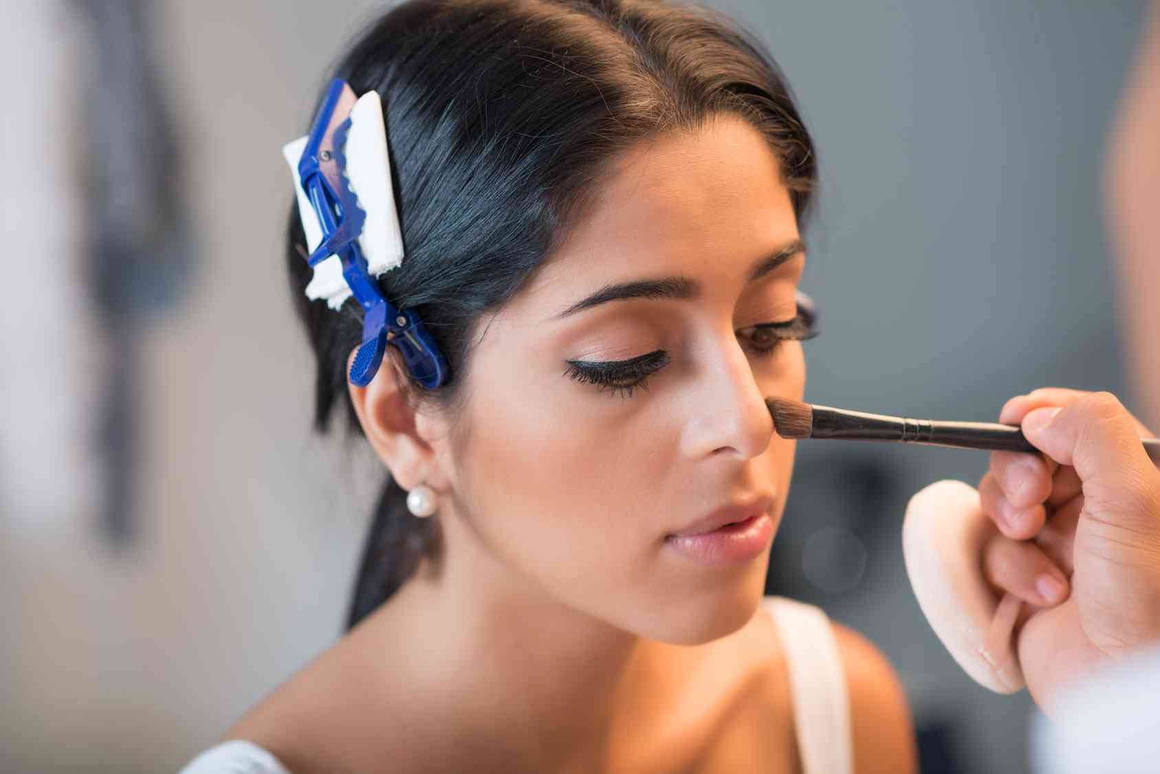 Contouring per il naso lungo, grosso o con la gobba