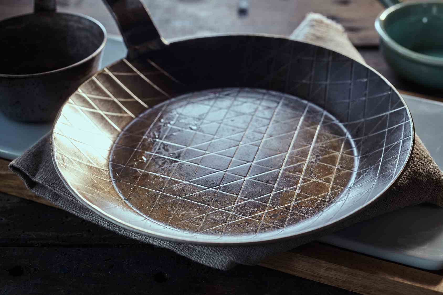 Come pulire la ghisa: guida completa