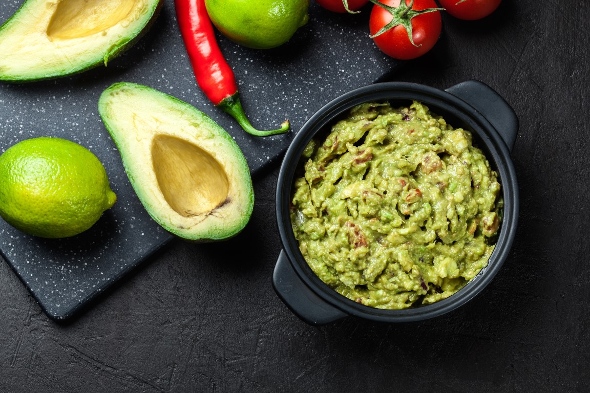 Ricette-cucina-messicana-salsa-guacamole.jpg