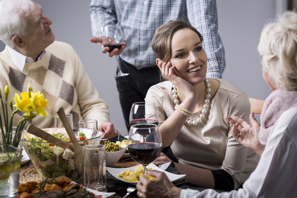 cena-casa-suocera-come-comportarsi-4.jpg