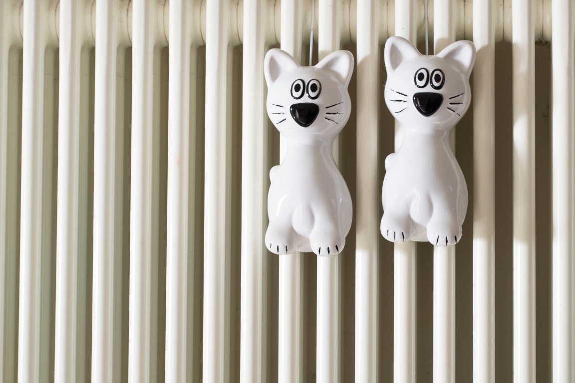 Come pulire gli umidificatori in coccio del termosifone