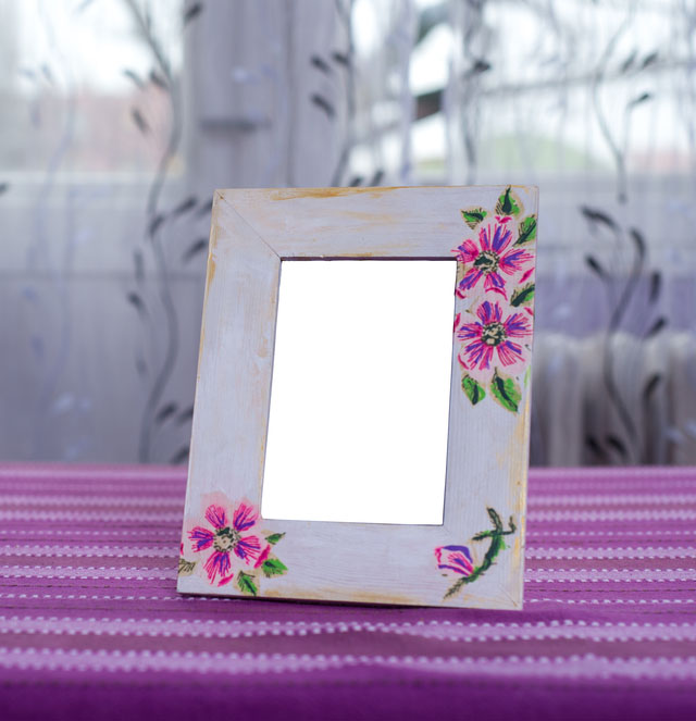 Regali di San Valentino fai da te: la cornice decorata col decoupage