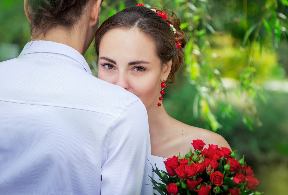 Proposta di matrimonio fatta dalla donna: come stupire lui senza essere sdolcinate