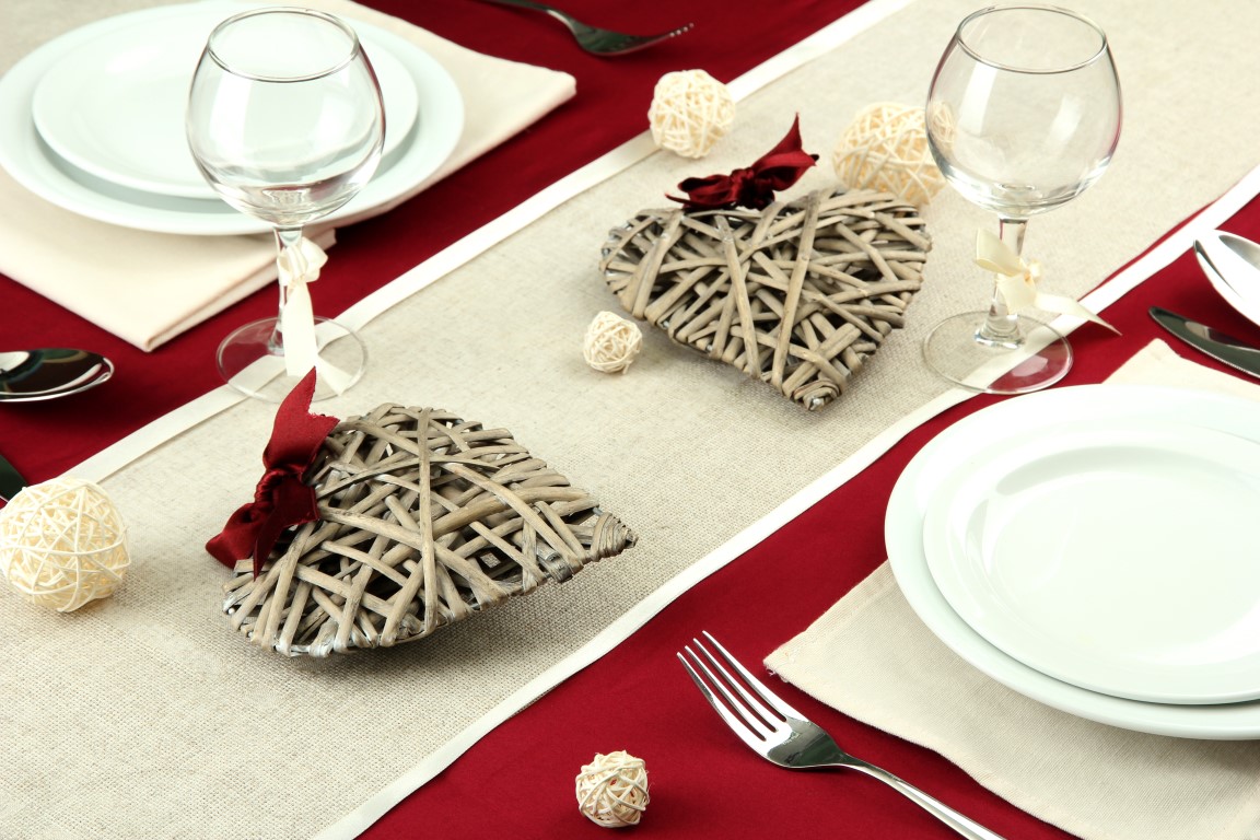 San Valentino a tavola: la mise en place perfetta per una cena romantica