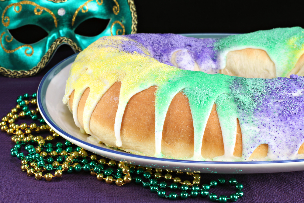cake-design-carnevale-maschere-pasta-zucchero-ciambella-berlingozzo.jpg