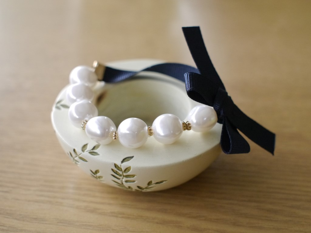 Come-indossare-perle-look-giovane_3.jpg
