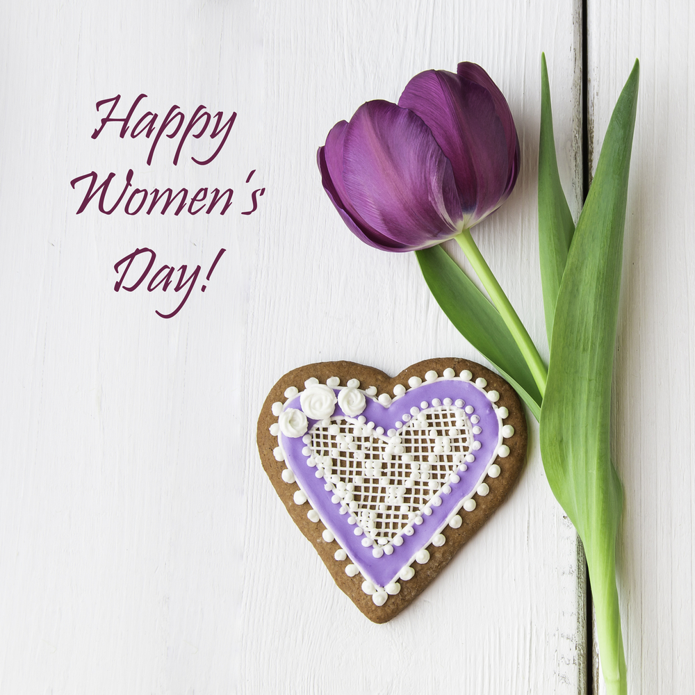 festa-donna-decorazioni-cake-design-8-marzo-biscotti-cuore.jpg