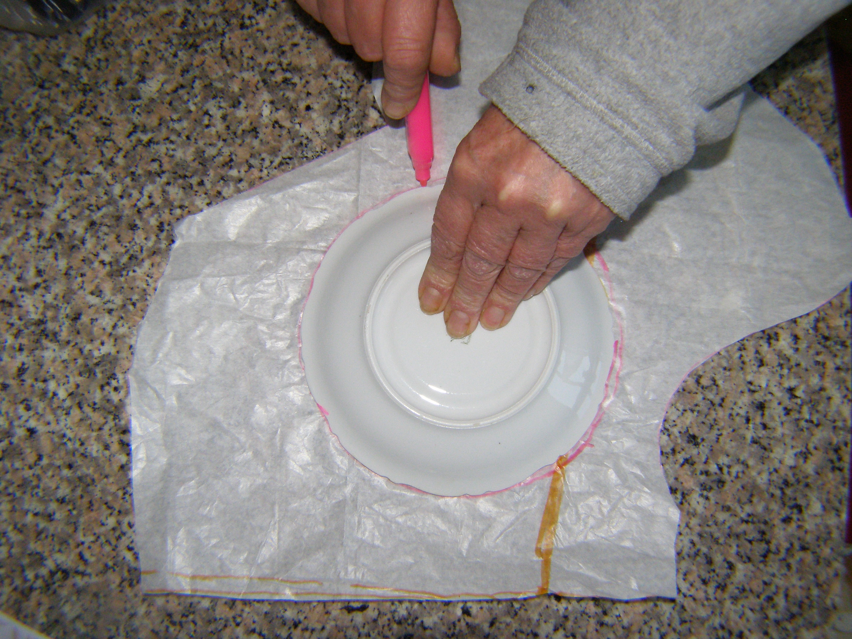 riciclo-creativo-pelliccia-trasformare-pellicciotto-borsa-secchiello_4.JPG