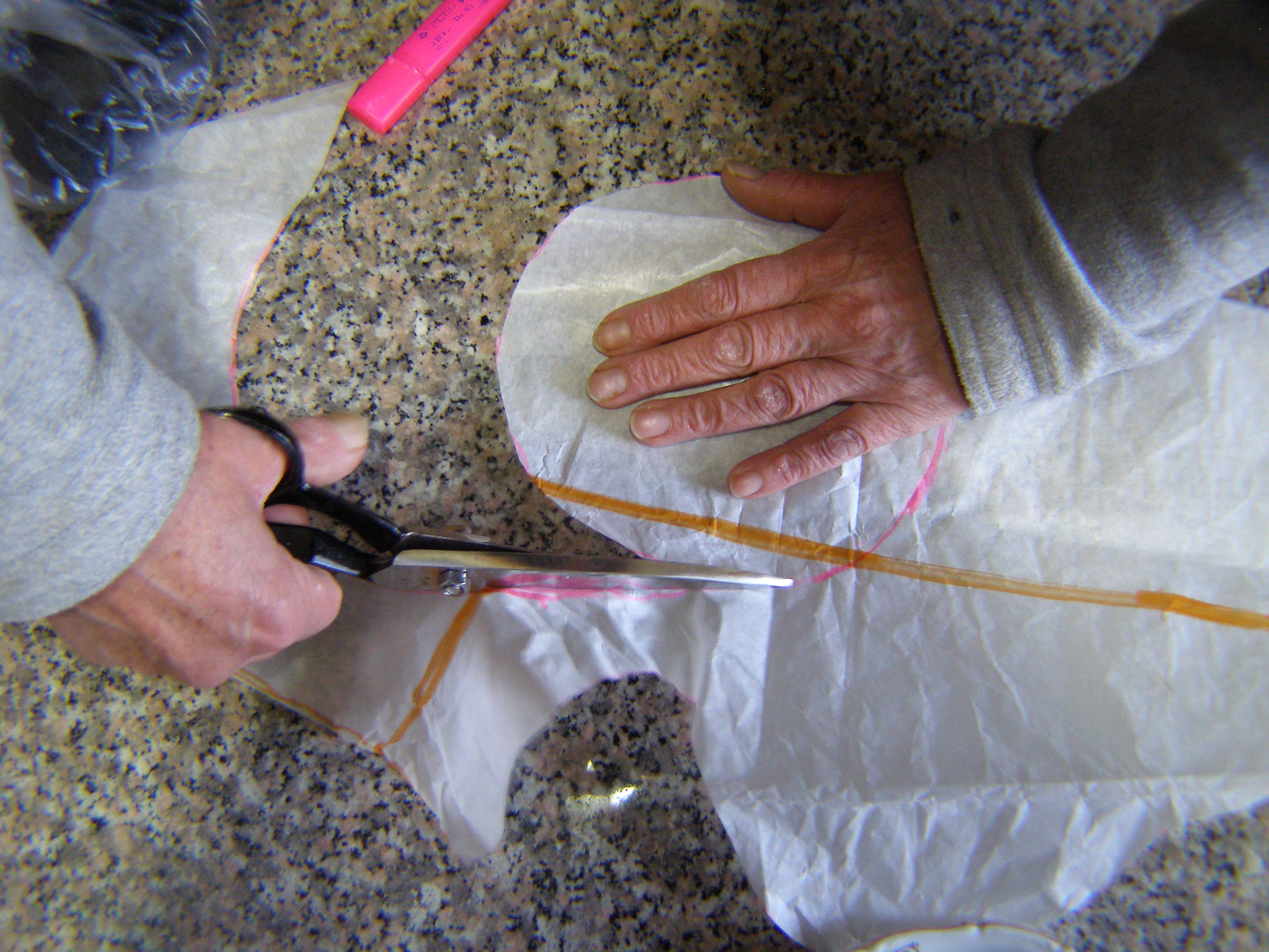 riciclo-creativo-pelliccia-trasformare-pellicciotto-borsa-secchiello_5.JPG