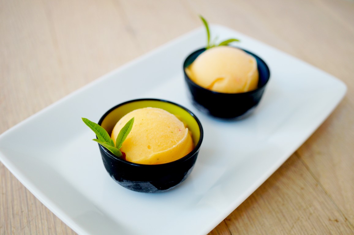 La ricetta del sorbetto mimosa, il dessert da offrire alle amiche per l'8 marzo