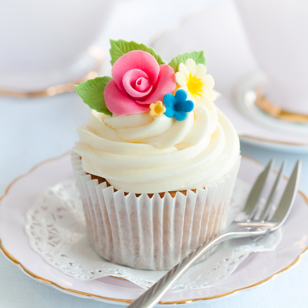 cupcake-primavera-idee-floreali-pasta-zucchero_4.jpg
