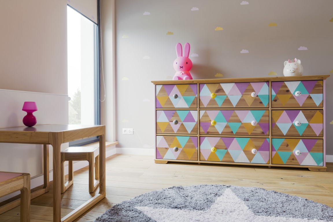 Decorare-stanza-bambini-low-cost-arredo_4.jpg
