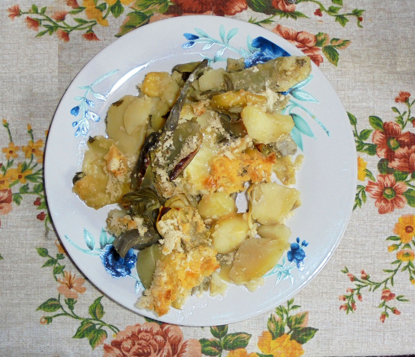 Come cucinare i carciofi freschi: la ricetta dello sformato con le patate