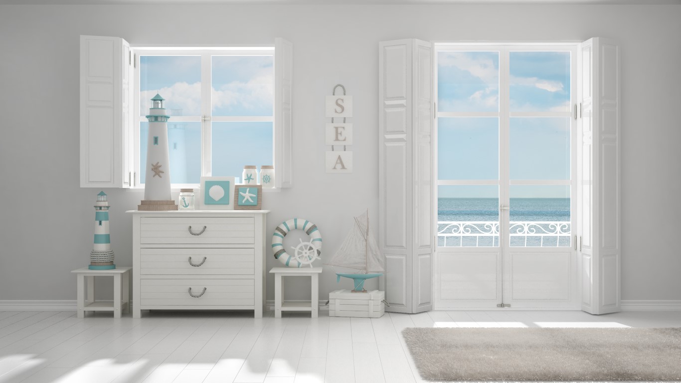 Interior design estate 2017, come arredare la casa al mare in stile mediterraneo
