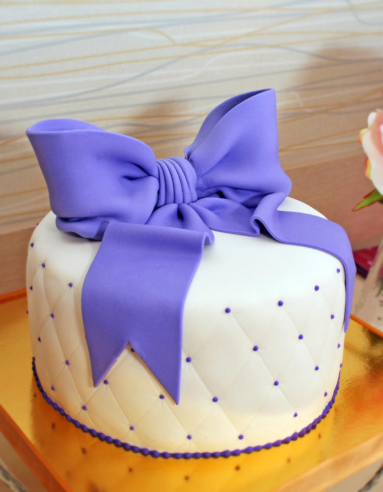 Fiocco in pasta di zucchero: tutorial e spiegazioni per il tuo cake design
