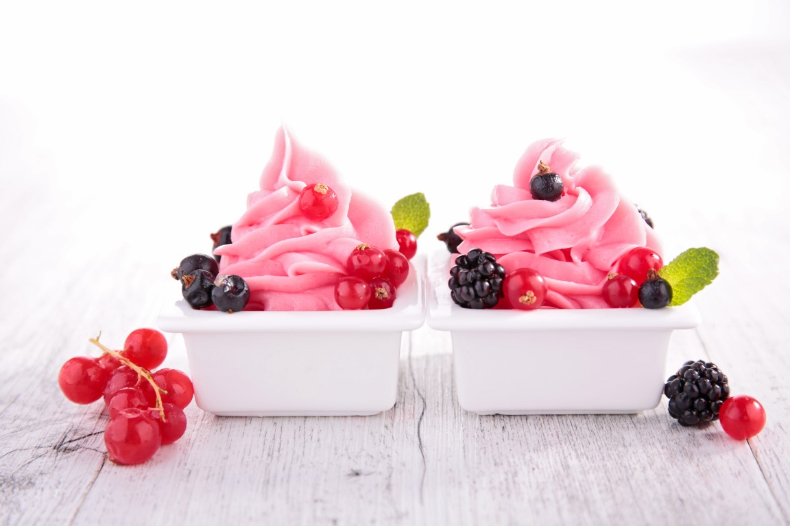 Frozen yogurt fatto in casa, la ricetta senza gelatiera