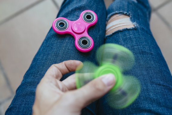 ponte-2-giugno-cose-fare-fidget-spinner.jpg