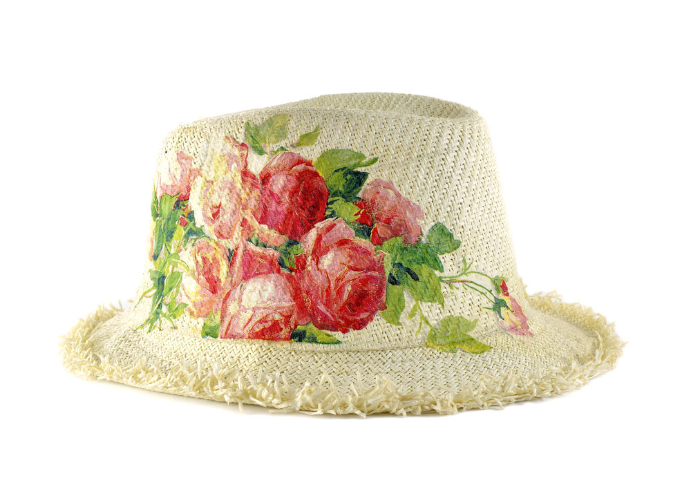Il video tutorial per decorare un cappello di paglia con il decoupage