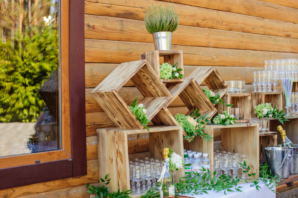 matrimonio-rustico-idee-decorazioni-bar-aperitivo.jpg
