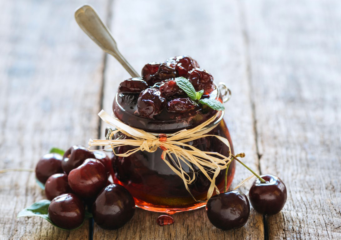 Marmellate estive: come fare la confettura di amarene o visciole
