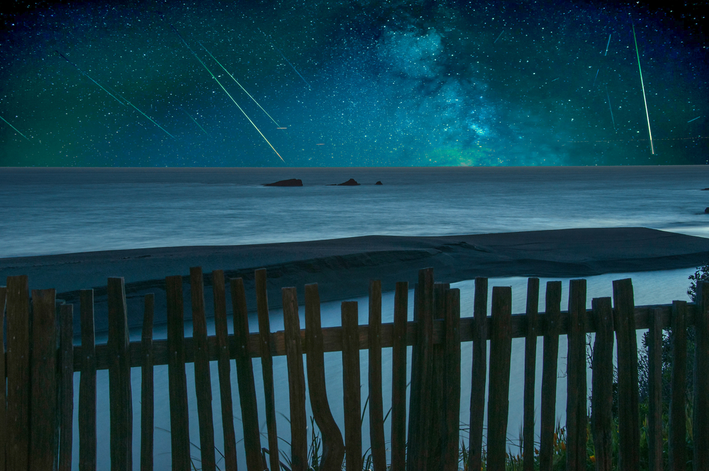 Notte stelle cadenti 2017, le poesie per ammirarle insieme alle persone care