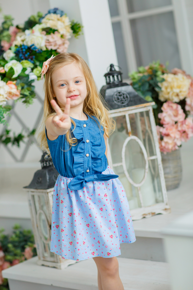 Riciclo creativo di un vestito per bambina, come trasformarlo in una gonna senza difficoltà