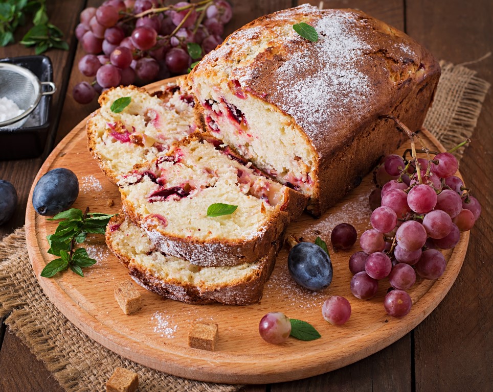 Dolci-frutta-autunnale-plumcake-uva.jpg