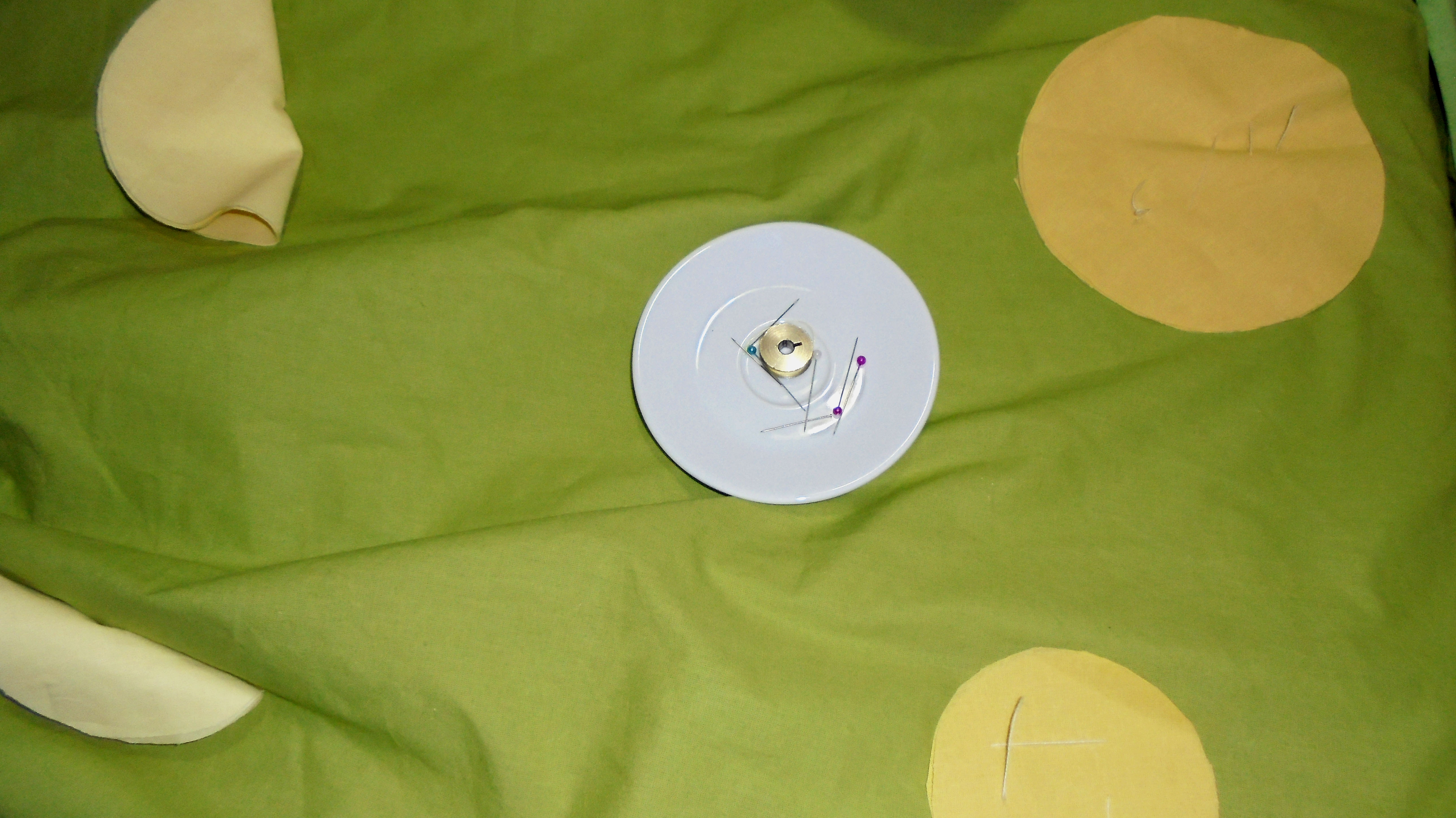 come-personalizzare-coperta-riciclo-creativo_3.jpg