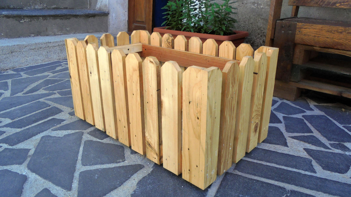 come-costruire-fioriera-legno-12.JPG