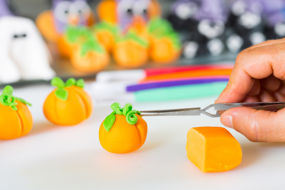 decorazioni-pasta-di-zucchero-halloween-zucca.jpg