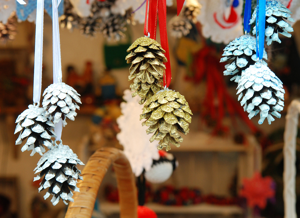 lavoretti-di-natale-pigne-decorazioni_3.jpg