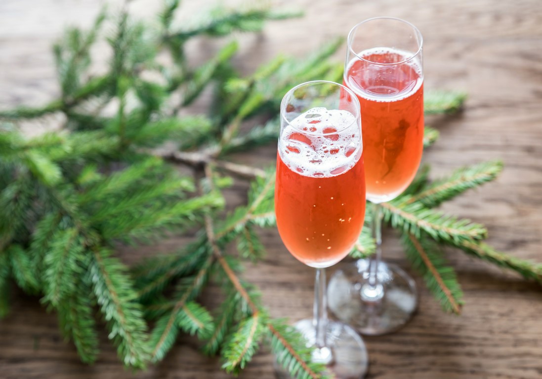 Cocktail per l'aperitivo di Natale: 3 idee con lo spumante