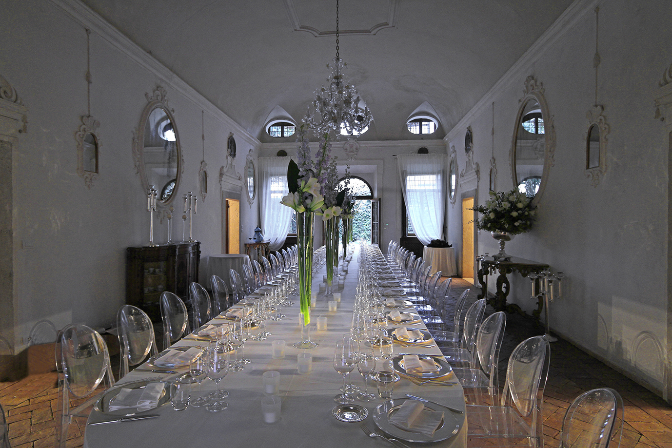 VILLA_DELLA_TORRE_The_Hall_of_Mirrors.JPG