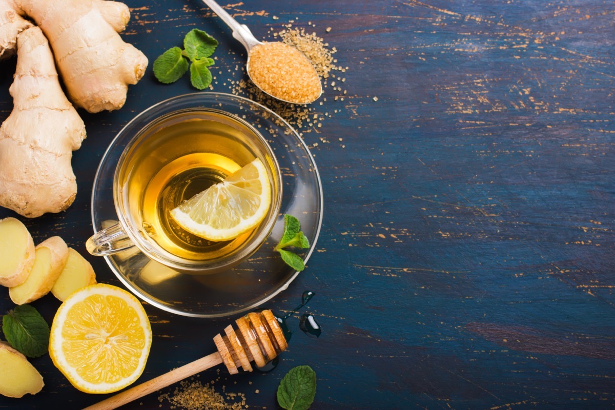 Infuso di zenzero e miele, la ricetta contro i malanni di stagione
