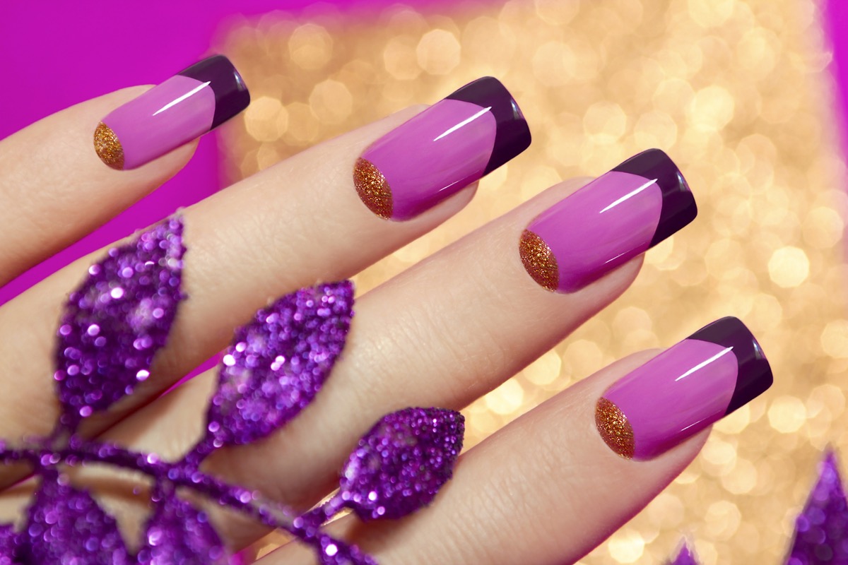 Nail-art-pantone-ultra-violet-3_0.jpg