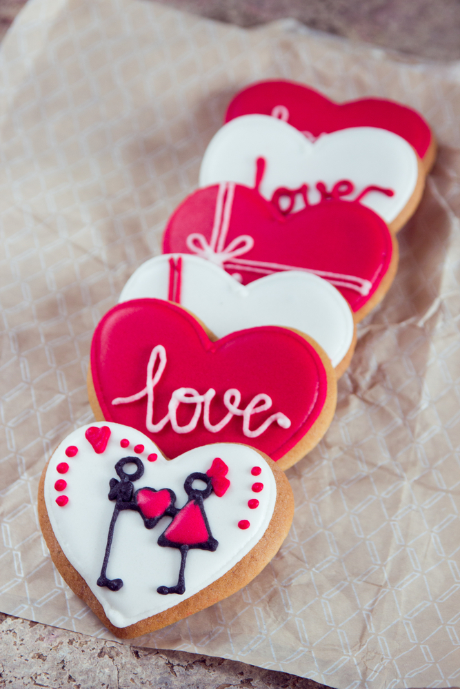 biscotti-forma-cuore-pasta-di-zucchero_7.jpg