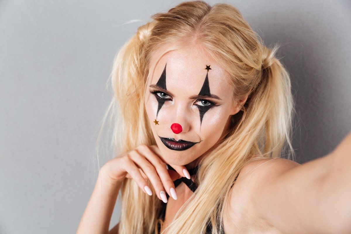 Trucco viso di Carnevale: come fare il make-up da pagliaccio