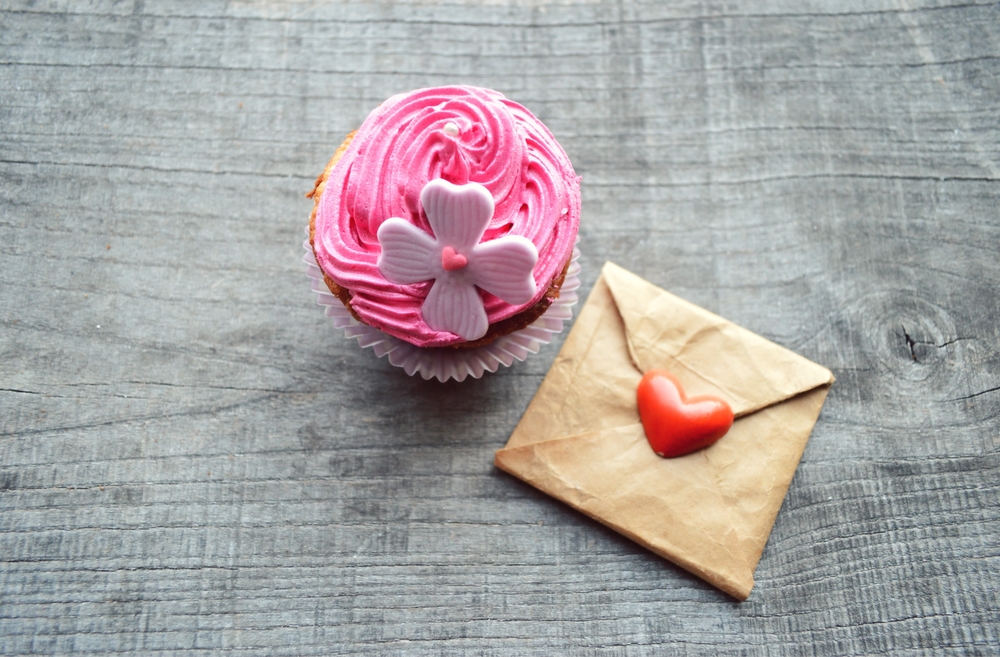 cupcake-romantici-pasta-di-zucchero-san-valentino_1_0.jpg